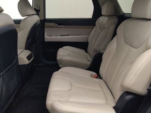 Used 2022 Hyundai Palisade SEL w/ Premium Package FWD image 18