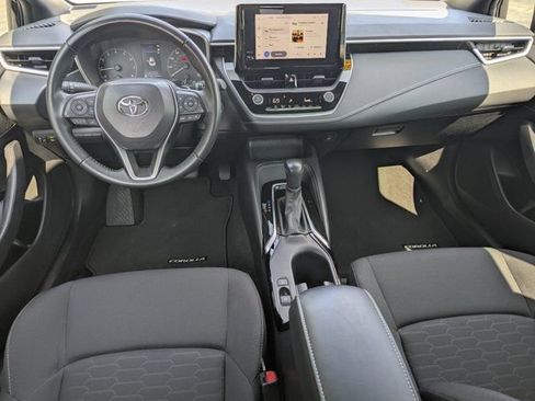 Used 2025 Toyota Corolla SE FWD image 19