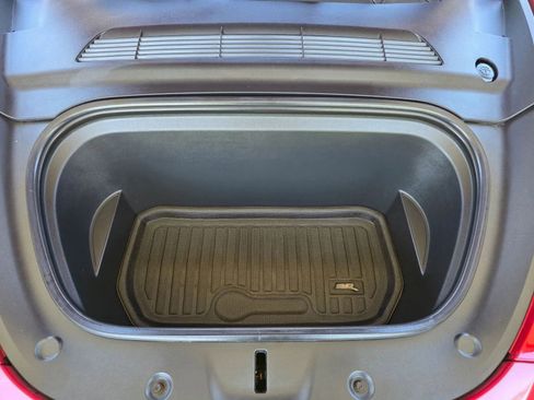 Used 2021 Tesla Model Y Long Range image 39