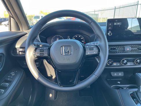 Certified 2026 Honda HR-V Sport image 17
