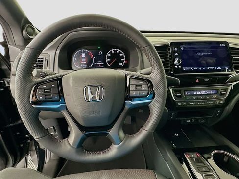 New 2026 Honda Ridgeline Black Edition image 10