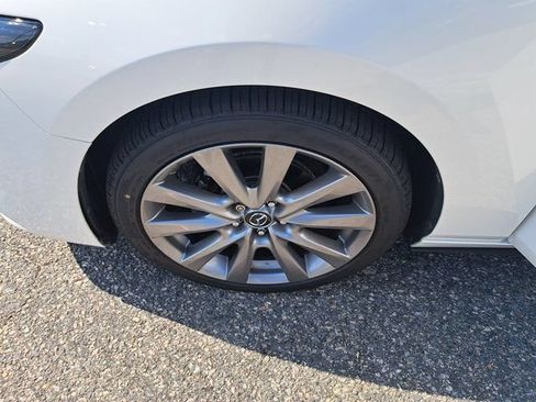 Used 2022 MAZDA MAZDA3 s FWD image 29