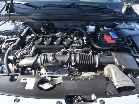 Certified 2022 Honda Accord Sport image 8