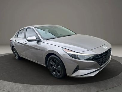 Used 2023 Hyundai Elantra SEL