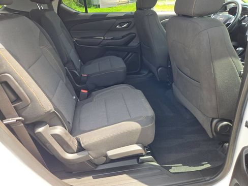 Used 2019 Chevrolet Traverse LT AWD/4WD image 10
