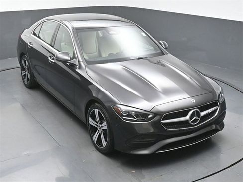 Used 2024 Mercedes-Benz C 300 Sedan image 45
