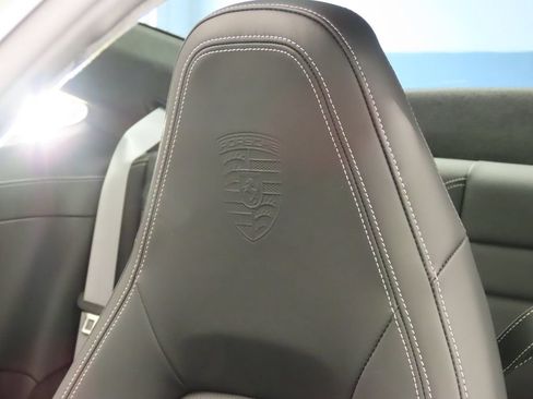Certified 2025 Porsche 911 Carrera 4 GTS AWD/4WD image 37