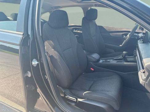 Used 2023 Honda Accord EX image 27