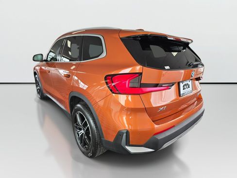 Used 2023 BMW X1 xDrive28i w/ Premium Package AWD/4WD image 3