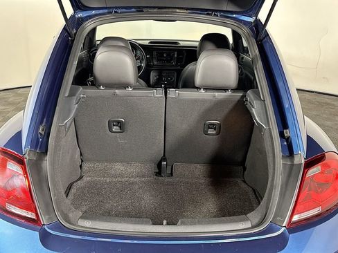 Used 2018 Volkswagen Beetle 2.0T S image 19