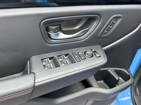 Used 2025 Honda Pilot TrailSport image 15