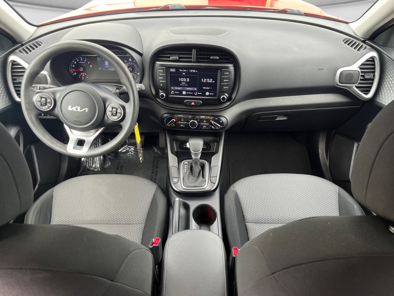 Used 2022 Kia Soul LX w/ Technology Package FWD image 12