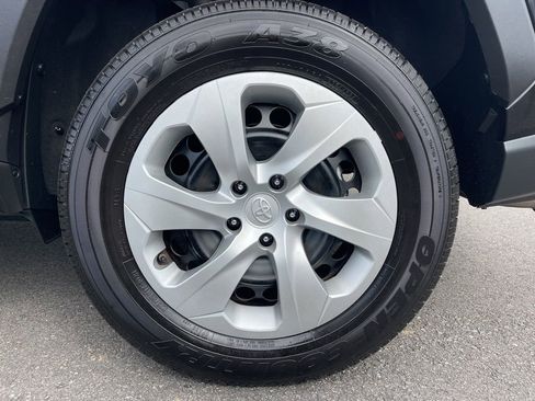 Used 2025 Toyota RAV4 LE image 30