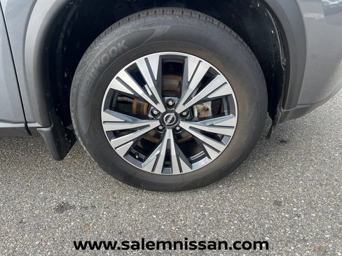 Used 2023 Nissan Rogue SV w/ SV Premium B Package AWD/4WD image 25