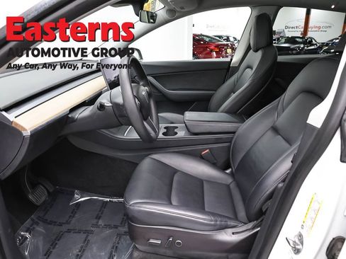 Used 2022 Tesla Model Y Long Range AWD/4WD image 14