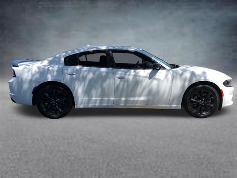 Used 2023 Dodge Charger SXT w/ Blacktop Package AWD/4WD image 15