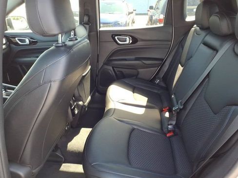 New 2026 Jeep Compass Latitude AWD/4WD image 17