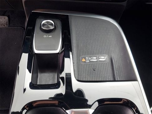 Used 2025 Buick Enclave Preferred image 29