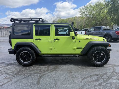 Used 2016 Jeep Wrangler Unlimited Sport w/ Quick Order Package 24S image 11