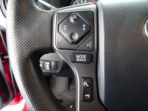 Used 2023 Toyota Tacoma TRD Sport image 7