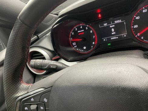Used 2024 Chevrolet Trax RS w/ Driver Confidence Package FWD image 18