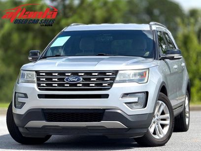 Used 2017 Ford Explorer XLT w/ Equipment Group 201A