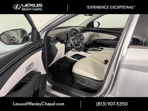 Used 2022 Hyundai Tucson Limited w/ Cargo Package FWD image 8