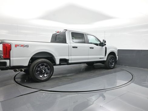 New 2026 Ford F250 XL w/ STX Appearance Package AWD/4WD image 9