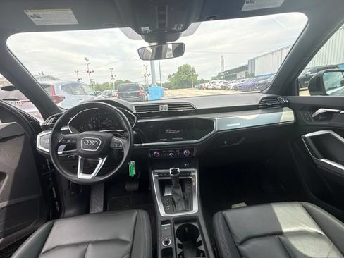 Used 2025 Audi Q3 2.0T Premium AWD/4WD image 7