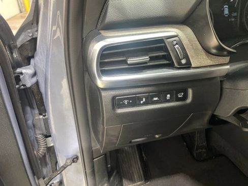 Used 2022 Kia Telluride EX w/ EX Premium Package image 11