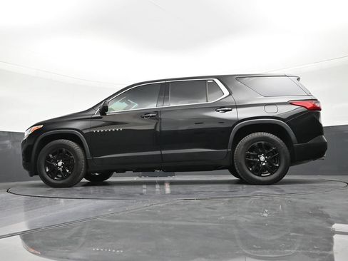 Used 2021 Chevrolet Traverse LS FWD image 21