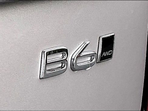 New 2026 Volvo XC90 B6 Plus w/ Protection Package Premier image 26