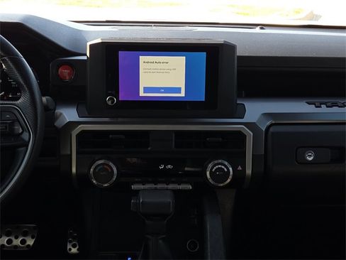 Used 2024 Toyota Tacoma TRD Sport image 14