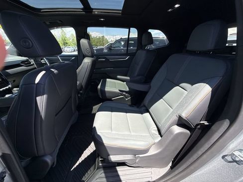 Certified 2025 GMC Acadia AT4 AWD/4WD image 26