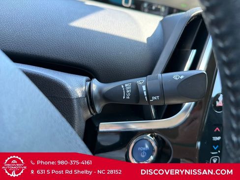 Used 2017 Toyota Prius Prime Premium image 35