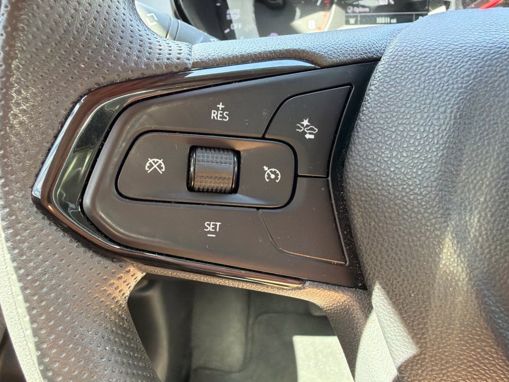 Used 2026 Chevrolet Trax LS FWD image 24