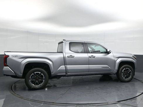 New 2026 Toyota Tacoma TRD Sport image 3
