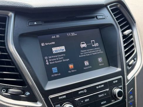 Used 2018 Hyundai Santa Fe Sport FWD image 22