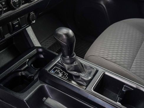 Certified 2023 Toyota Tacoma SR AWD/4WD image 26