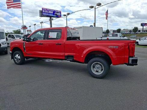 Used 2024 Ford F350 XLT w/ FX4 Off-Road Package AWD/4WD image 8