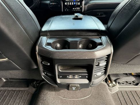 Used 2019 RAM 2500 Limited image 28