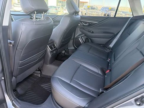 Used 2025 Subaru Outback Touring XT AWD/4WD image 29