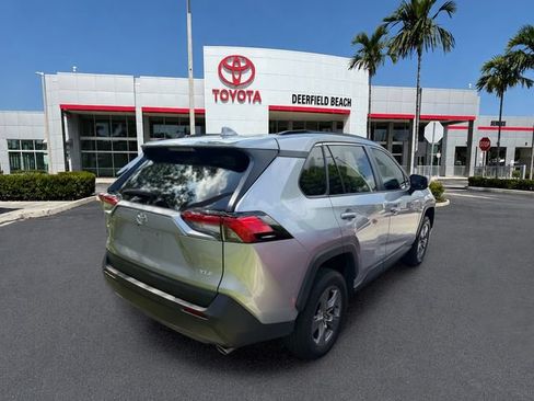 Used 2023 Toyota RAV4 XLE FWD image 7