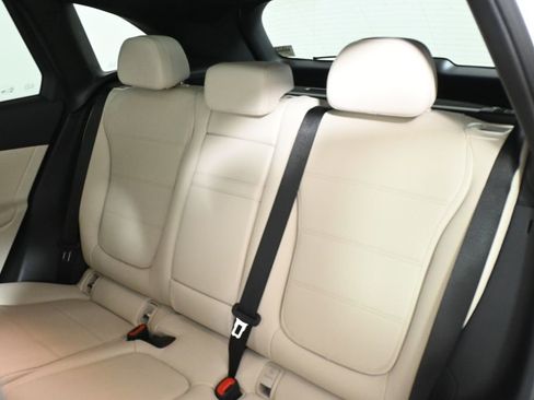 Certified 2026 Mercedes-Benz GLC 300 4MATIC image 4