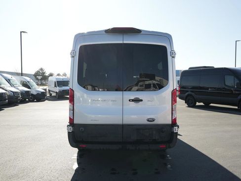 Used 2019 Ford Transit 350 XLT image 4