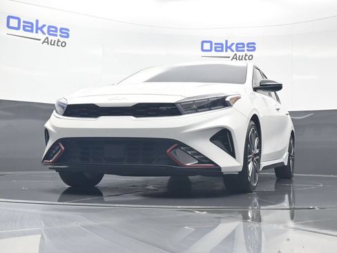 Certified 2023 Kia Forte GT FWD image 39