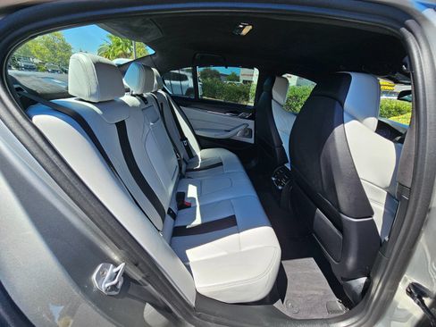 Used 2018 BMW M5 w/ Executive Package AWD/4WD image 46