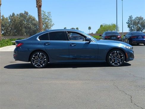 New 2025 BMW 330i Sedan w/ Convenience Package image 5
