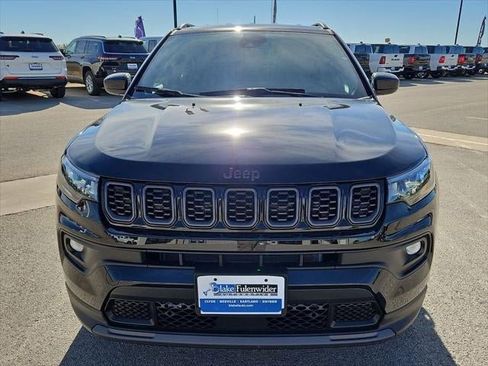 New 2026 Jeep Compass Latitude image 41