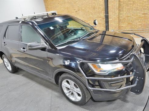Used 2017 Ford Explorer 4WD Police Interceptor image 7